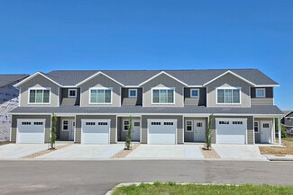 1527-1533 Cloverfield Place, Brookings, SD 57006