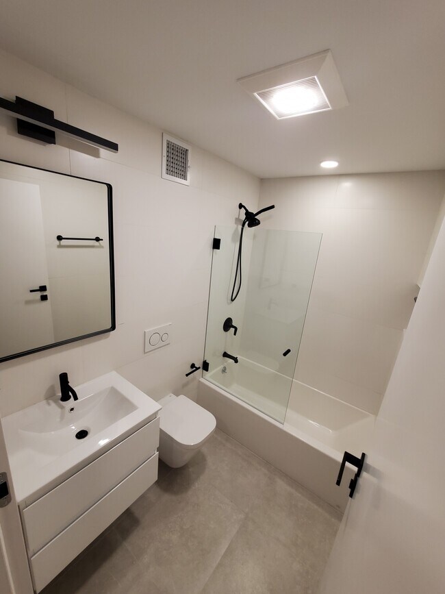 157 W 9th St unit 1, Boston, MA 02127 - photo 6