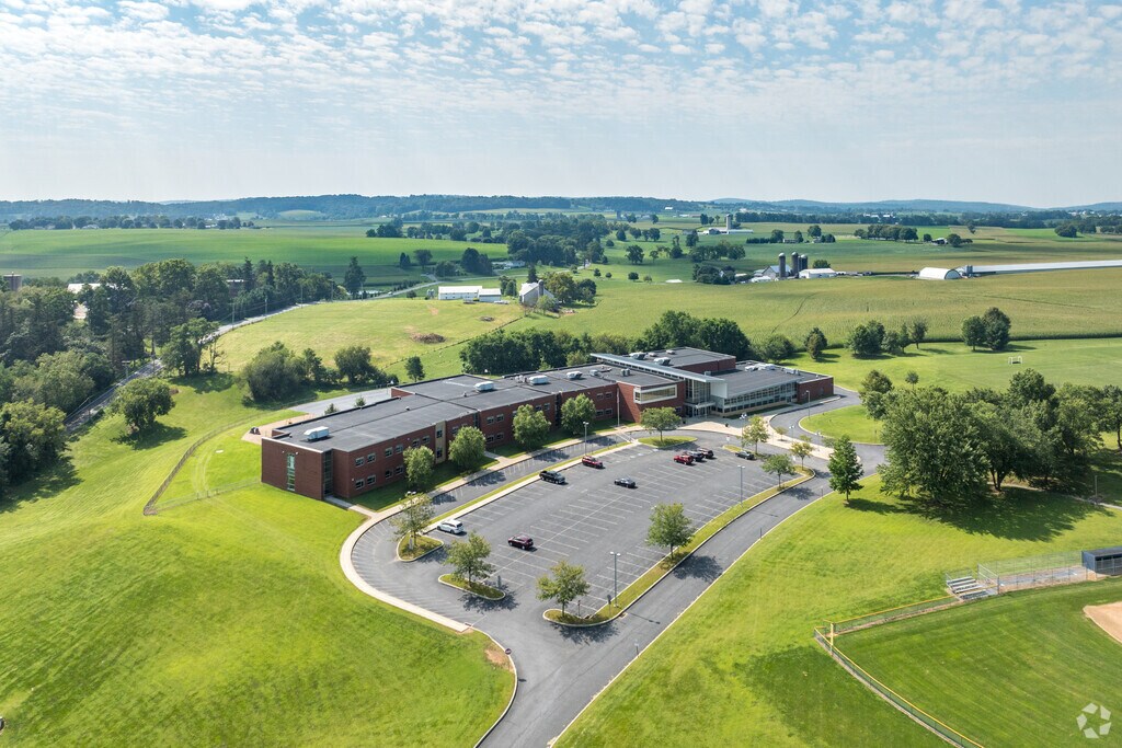 According to state test scores, 30% of Eastern Lebanon County Intermediate School students are at least proficient in math and 41% in reading.