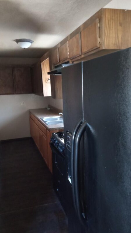 902 Cynthia St unit 34, Wilburton, OK 74578 - photo 2