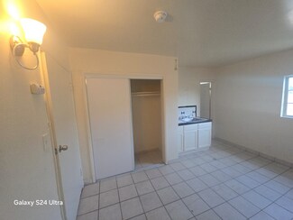 3711 S Western Ave Unit 6, Los Angeles, CA 90018