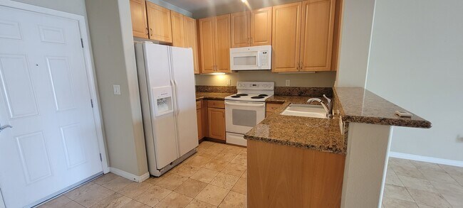 Porto Siena unit 302, San Diego, CA 92101 - photo 7