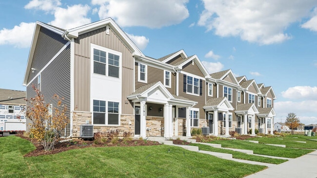 2314 Noble Ln, Yorkville, IL 60560 - photo 2