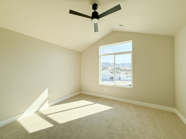 2067 N 450 W, Tooele, UT 84074 - photo 6