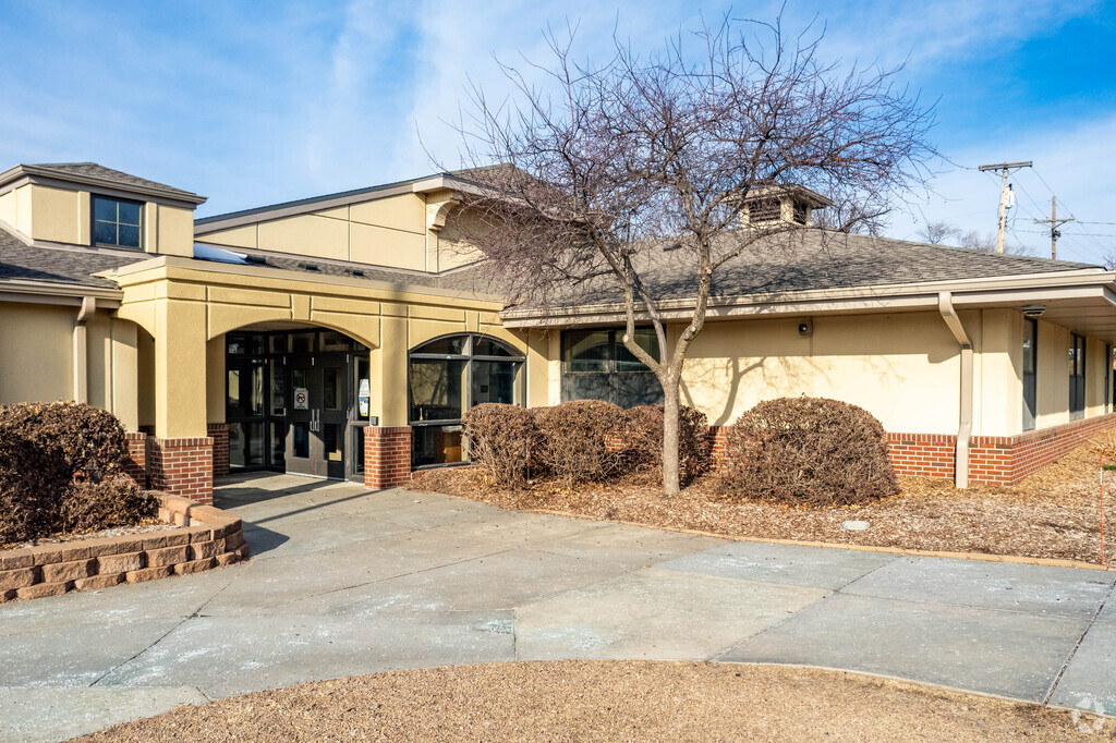Elementary School at Ceresco serves students in PK through K-6.