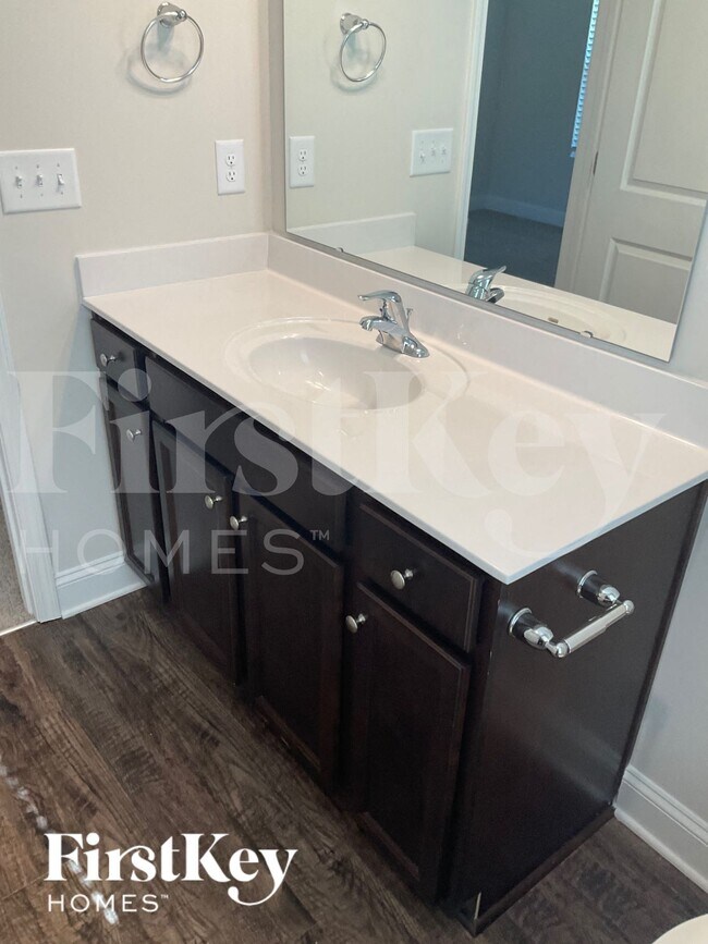 5415 Cobblestone Glen Dr, Charlotte, NC 28213 - photo 7