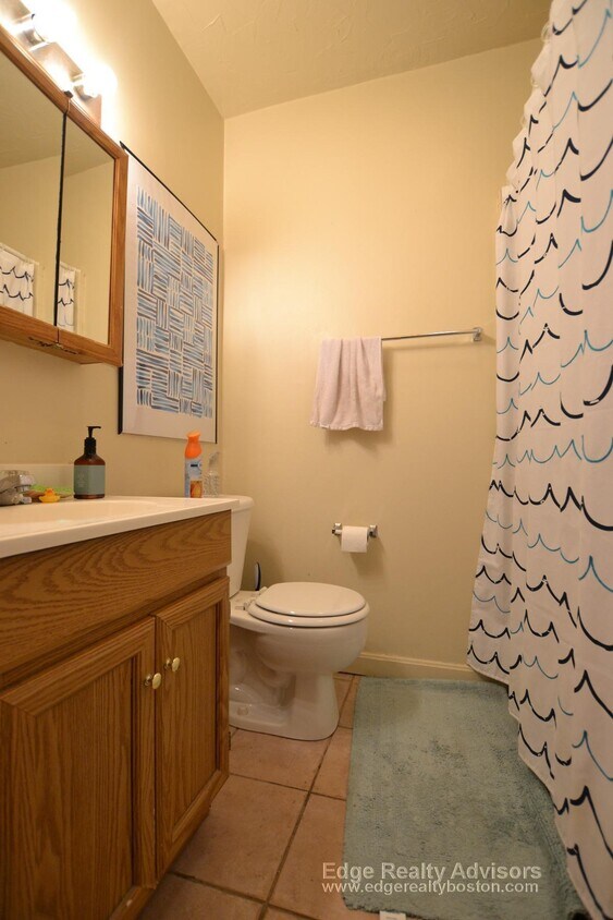 1388 Commonwealth Ave Unit 4, West Newton, MA 02465