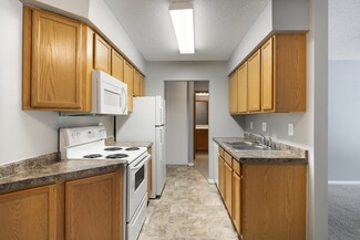 9801 Harrison Rd, Bloomington, MN 55437