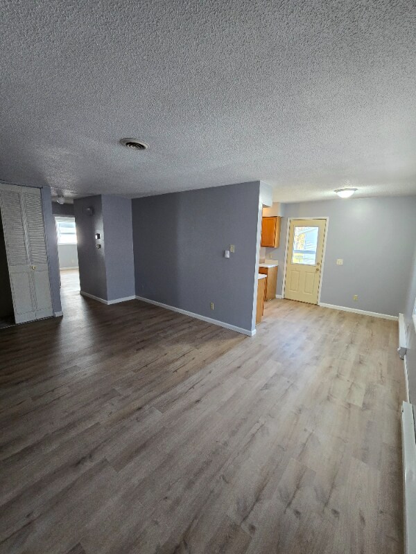 518 6th Ave Unit 2, Round Lake, MN 56167