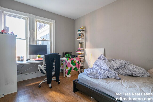 9 Sunset St unit 1, Roxbury Crossing, MA 02120 - photo 6