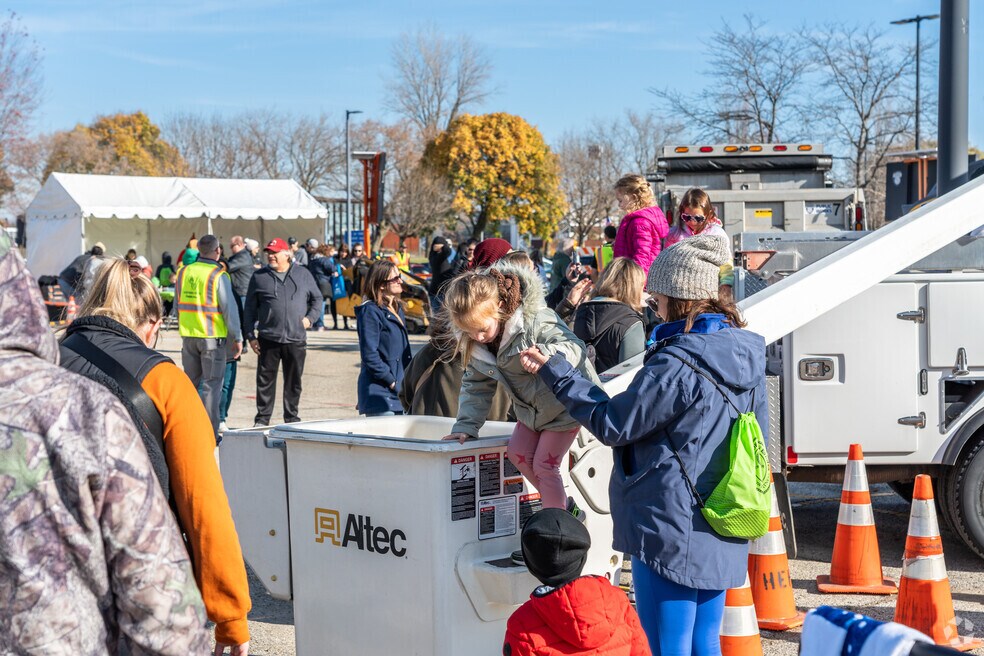 South Hoffman Estates_533593 _MF_071525_v1