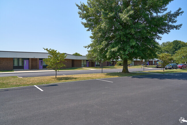 Old Forge Elementary School serves students in Washington County, Maryland.