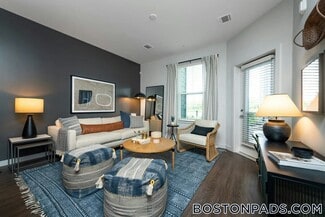 1 Kingston Collection Way Unit STH, Kingston, MA 02364