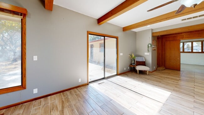 3230 N Saint Clair Ave, Wichita, KS 67204 - photo 3