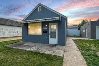 506 S 5th Ave, Sterling, CO 80751