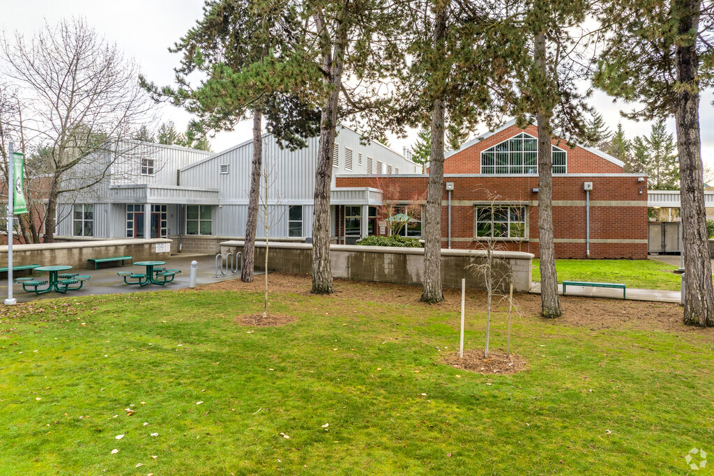 Lewis And Clark High School houses the Flex Academy in Bagley Downs, Vancouver.