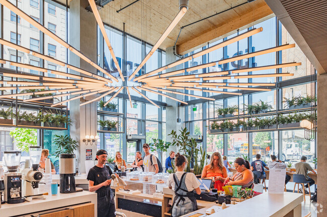 Duck Island coffee lovers can spend an afternoon at Edda, a brand new coffee shop in the area.
