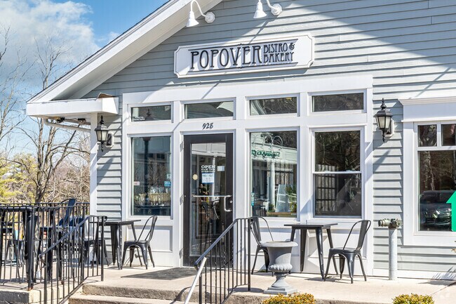 Popover is a longtime favorite for coffee and treats in Simsbury.