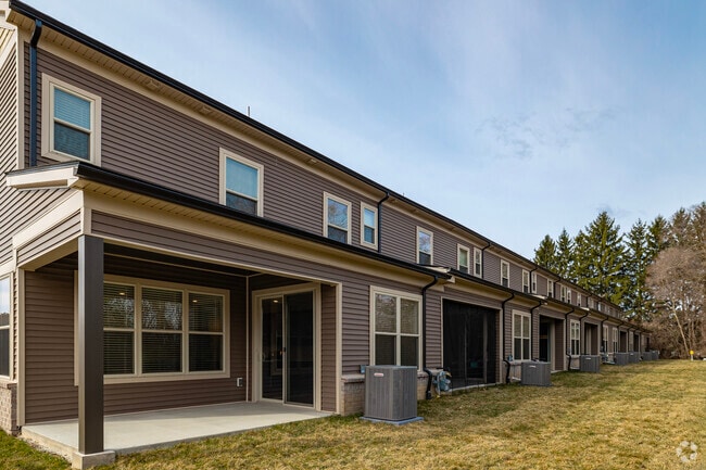 Encore at Lake Forest Trail, Brighton, MI 48116 - photo 6