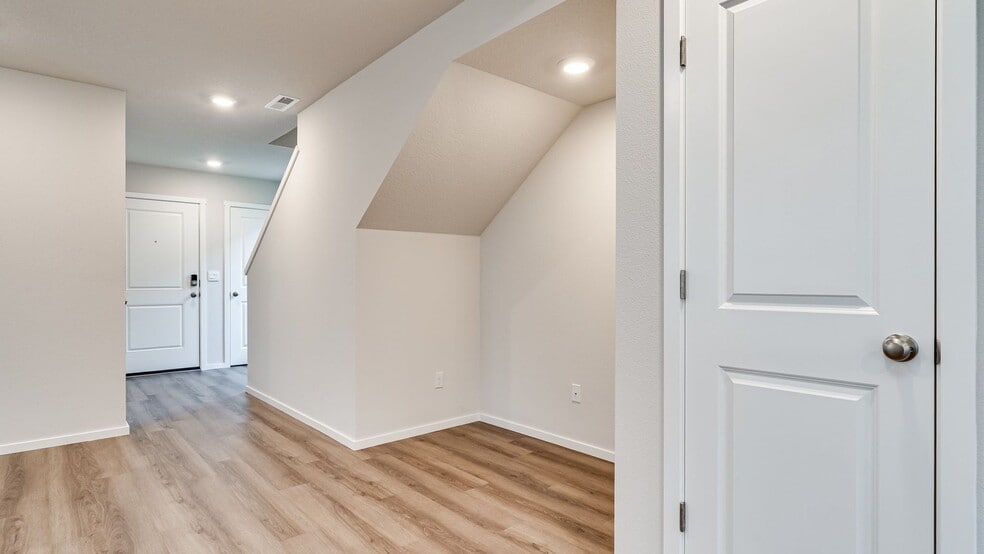 5411 NE 65th Place, Vancouver, WA 98661 - photo 1