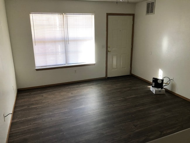 C&W Remington Park Apartments, Siloam Springs, AR 72761 - photo 3