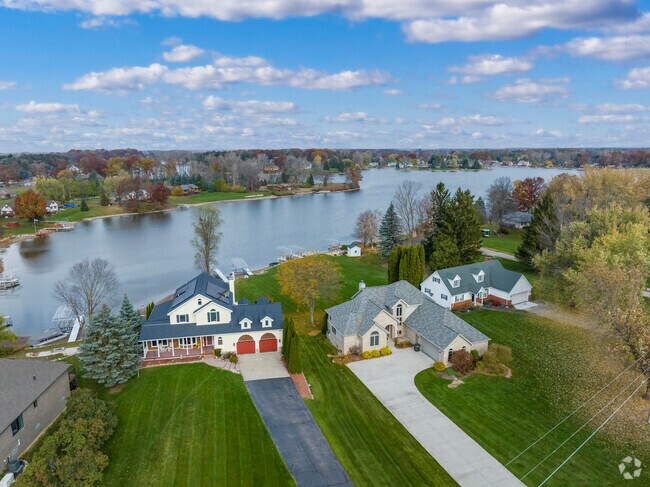 Residents of Hadley Township enjoy waterfront living on Lake Lapeer.