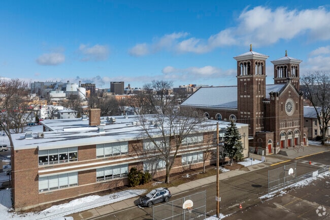 St James Catholic School in Madison is located at 1204 St James Court.