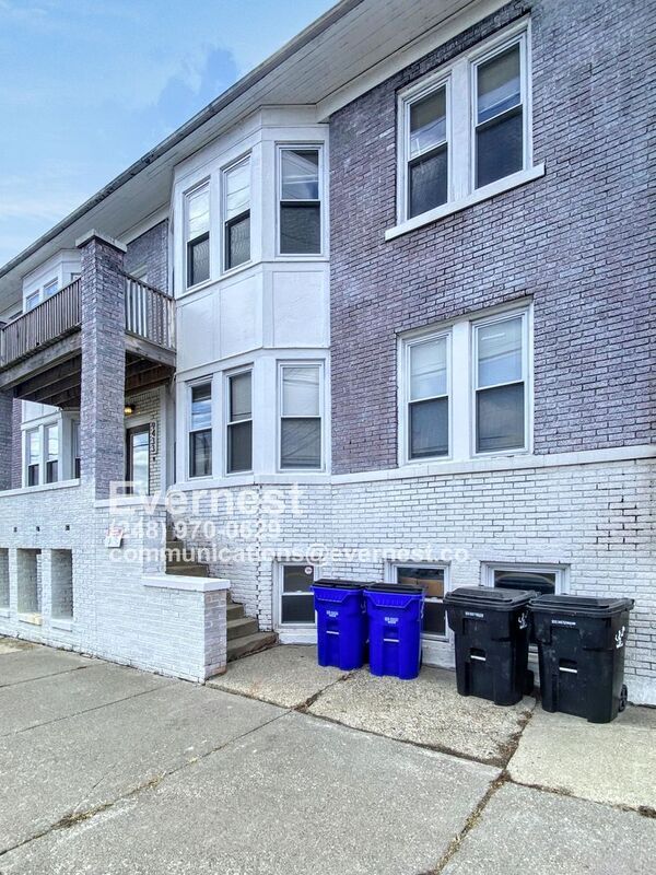 9429 Brush St Unit 2B, Detroit, MI 48202