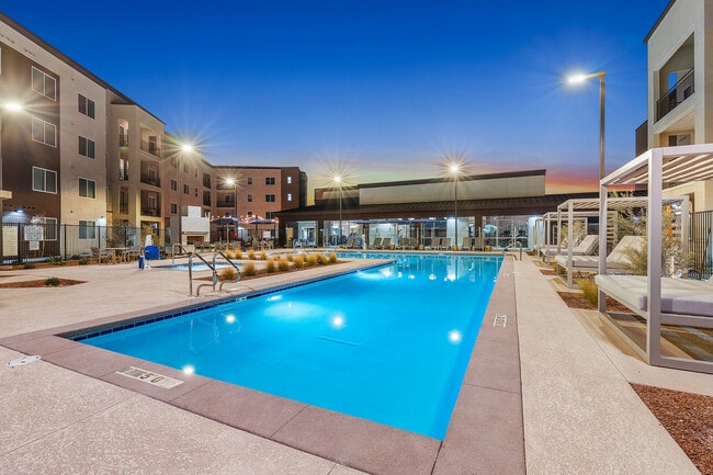 Album Union Village 55+ Active Adult Apartment Homes, Henderson, NV 89011 - photo 6