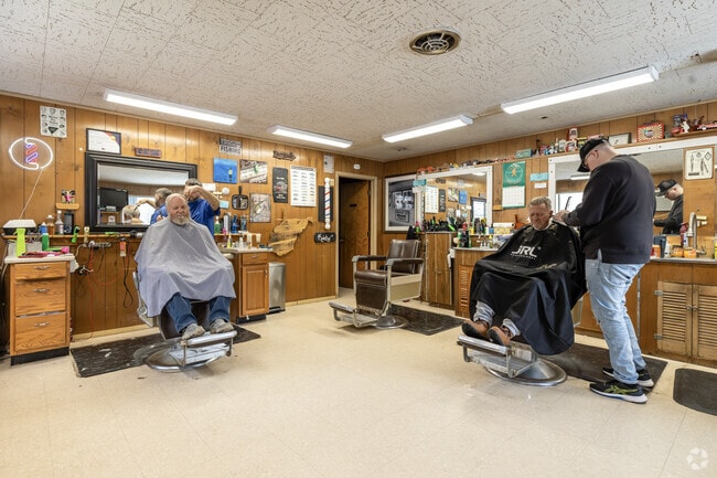 Rons Barber Shop will not steer you wrong in Elkview neighborhood.