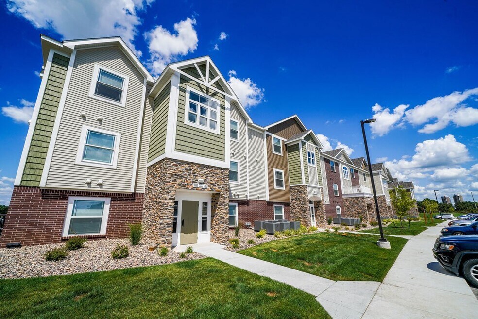 Copper Creek Apartment Homes 10850 Cooper Creek Trail, Maize, KS