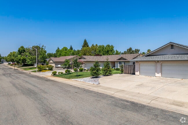 The homes of Country Heights are mostly ranch-style with custom looks.