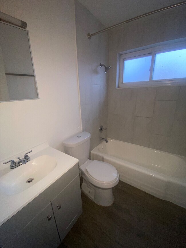 813-815 Courtois St unit C, St. Louis, MO 63111 - photo 6