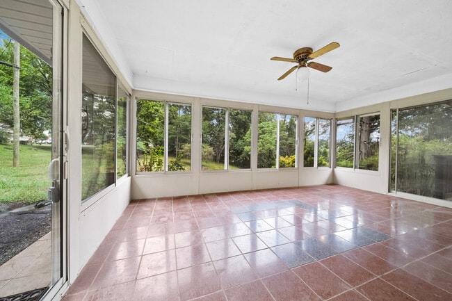 Sunroom at entry