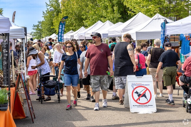 Hillcrest residents can shop from dozens of vendors selling produce at Kenosha HarborMarket.