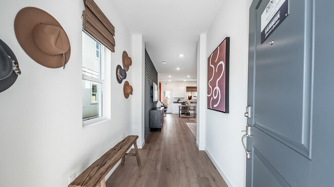 541 Violet Oak Ct unit 36208438, Reno, NV 89506 - photo 3