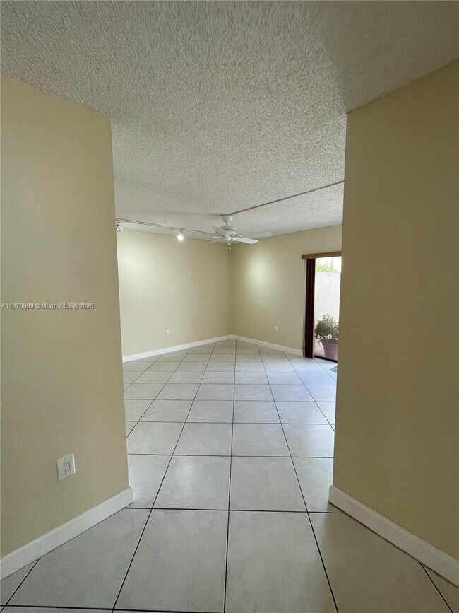 1301 SW 124th Ct, Miami, FL 33184 - photo 7