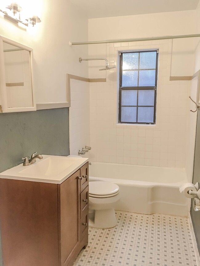 Front bathroom.