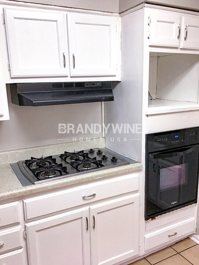 3035 Christine Rd, Memphis, TN 38118 - photo 4