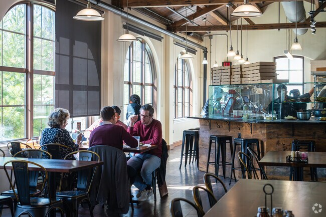 La Pizzeria Metro is minutes from Brandywine Hills for wood‑fired pies.