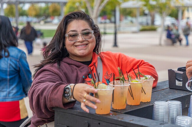 Downtown Pittsburg's Eats & Beats serves drinks and delicious food trucks.