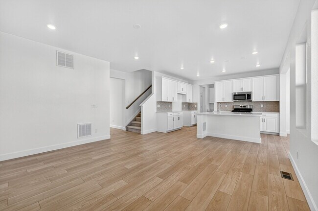 16507 W 92nd Place, Arvada, CO 80007 - photo 5