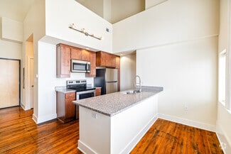 700 E Franklin St, Richmond, VA 23219