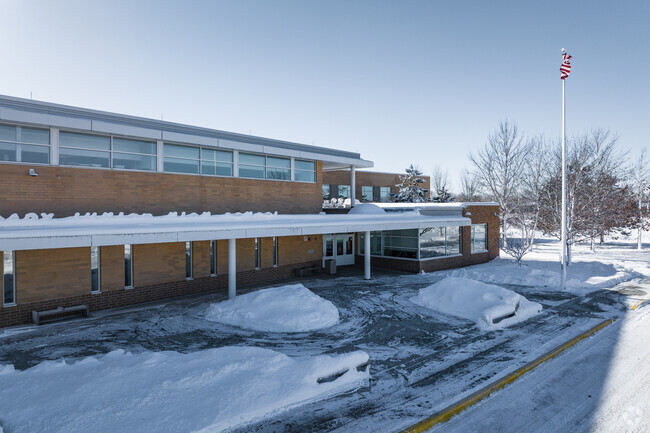 Cary Jr High School is an above average public school.