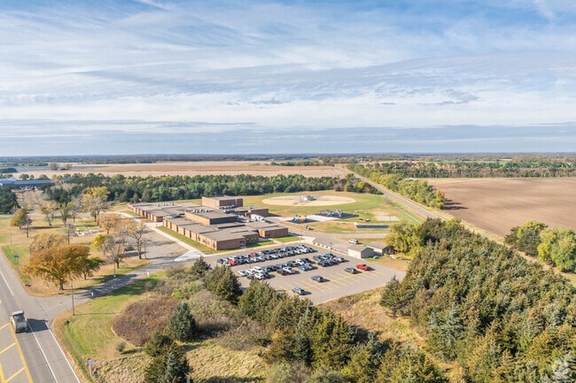 Clearview Elementary School provides quality elementary education in Clear Lake, where students build foundational academic skills in a supportive and engaging learning environment.