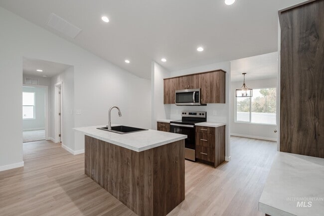 1684 W Unforgettable St, Meridian, ID 83642 - photo 3