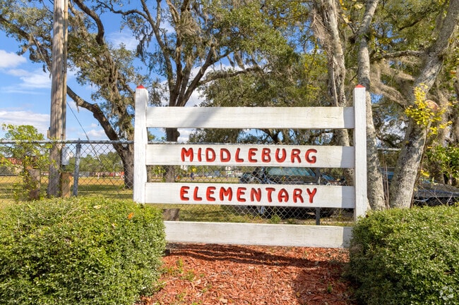 Middleburg Elementary School provides education in the neighborhood of 
Middleburg.