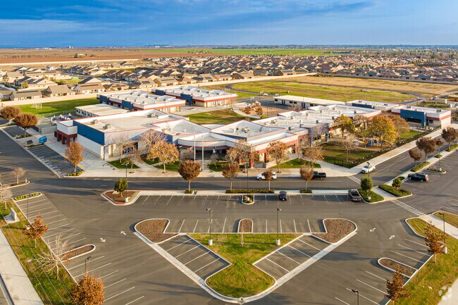 Looking South from the campus of Liberty Elementary School toward the homes of Tulare.