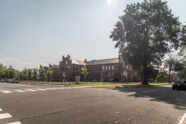 Phoenix Academy Public Charter High School is located in Springfield.