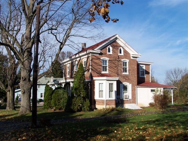 37 Prizer Rd unit 41 Prizer 2nd Floor, Phoenixville, PA 19460 - photo 1